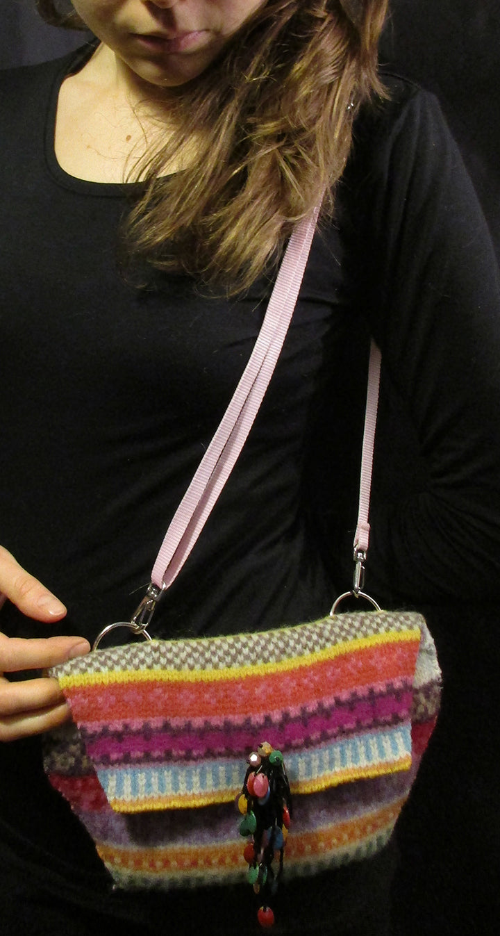 Sweaterfelt multicolor small purse